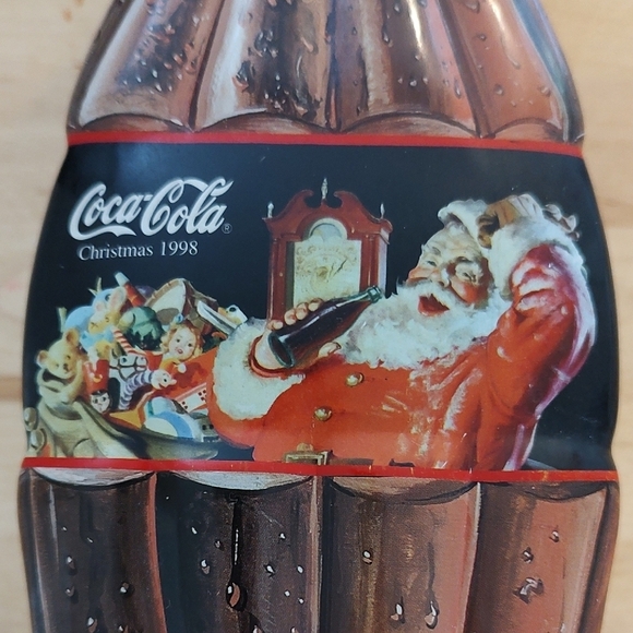 Vintage Coca Cola Tin Bottle Decor with Santa Circa 1998 - Picture 2 of 8